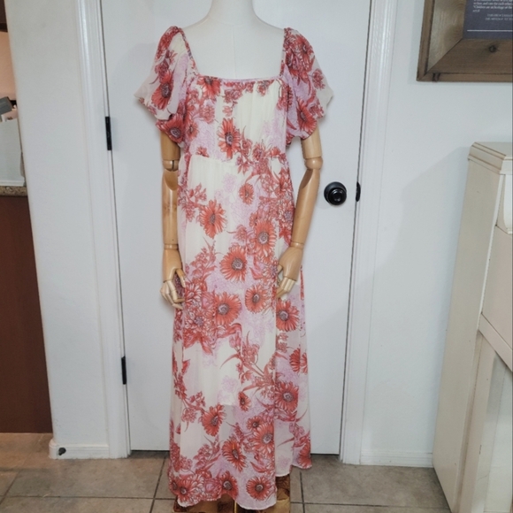 Listicle Maternity Floral Puff Sleeve Maxi  Babyshower Dress Medium - Picture 1 of 10